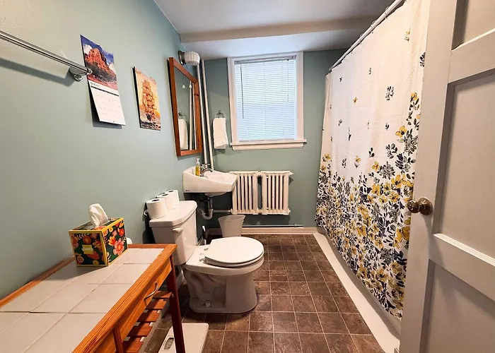 Peaceful Hideaway In Apartment Fargo
